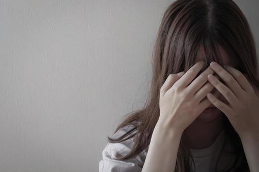 グリーンネイルは伸びたら治る？病院に行くべき？正しい治療法を解説！